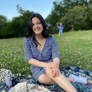 Meet your Posher, Meredith